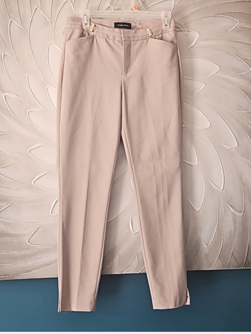 Ivanka Trump slim city pants sz 4